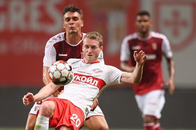 雷霆险胜鹈鹕送快船回西部第4 独行侠大胜国王